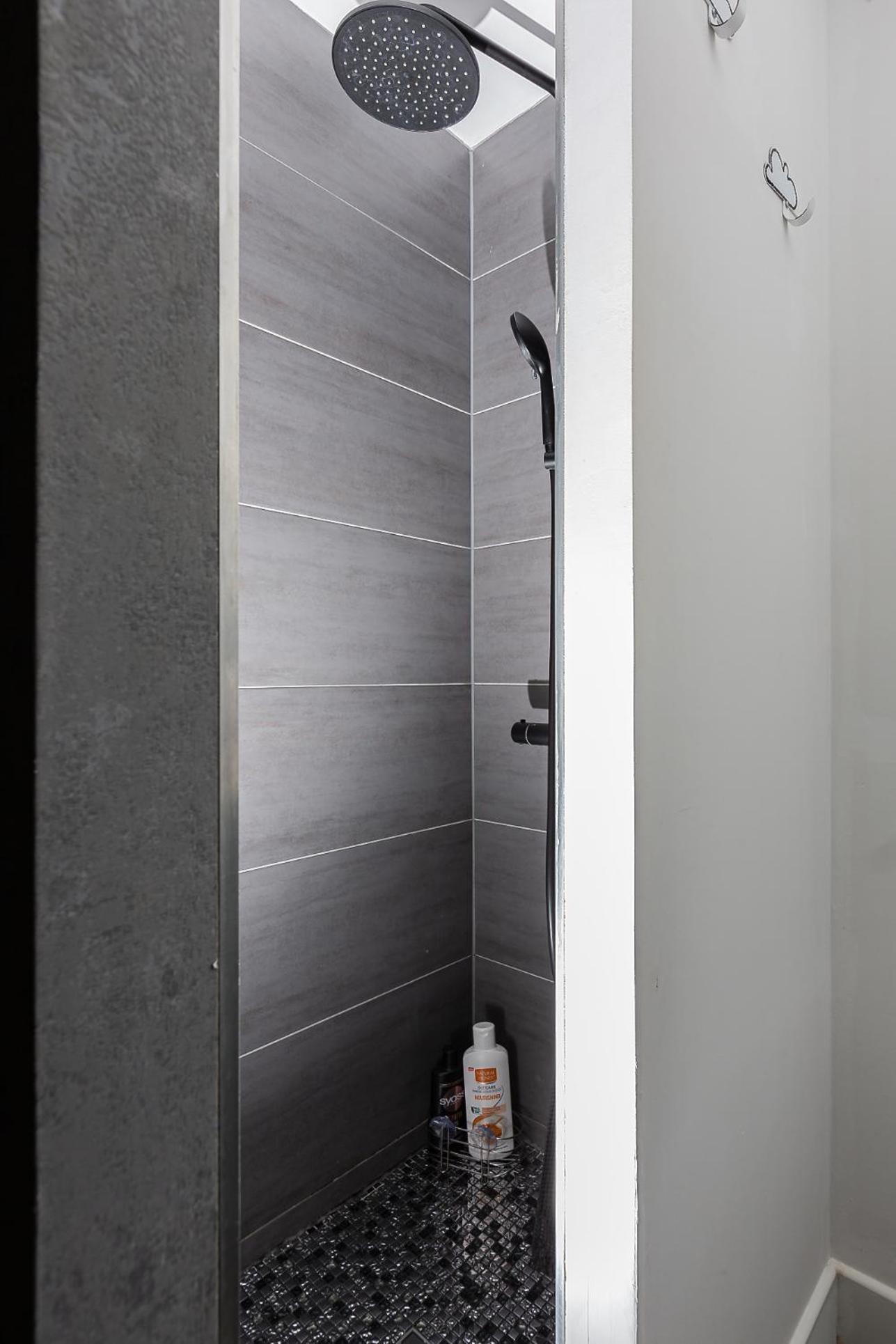 Gites Spa Strasbourg - Studio Romantique, Jacuzzi, Sauna, Terrasse Privee Furdenheim Eksteriør billede